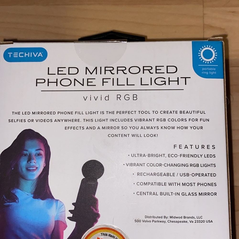 BRAND NEW LED MIRRORED PHONE FILL LIGHT! NWT. SMOKE FREE HOME! - Picture 5 of 6